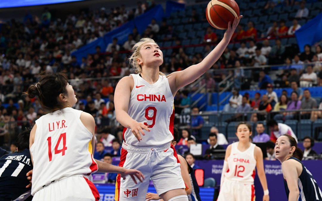 “「全力以赴」李梦积极准备重返WNBA，热爱篮球事业”